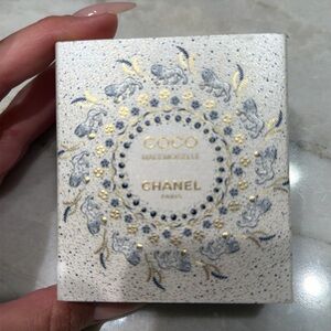 COCO CHANEL Mademoiselle - purse size perfume charm TWIST & SPRAY NEW limited